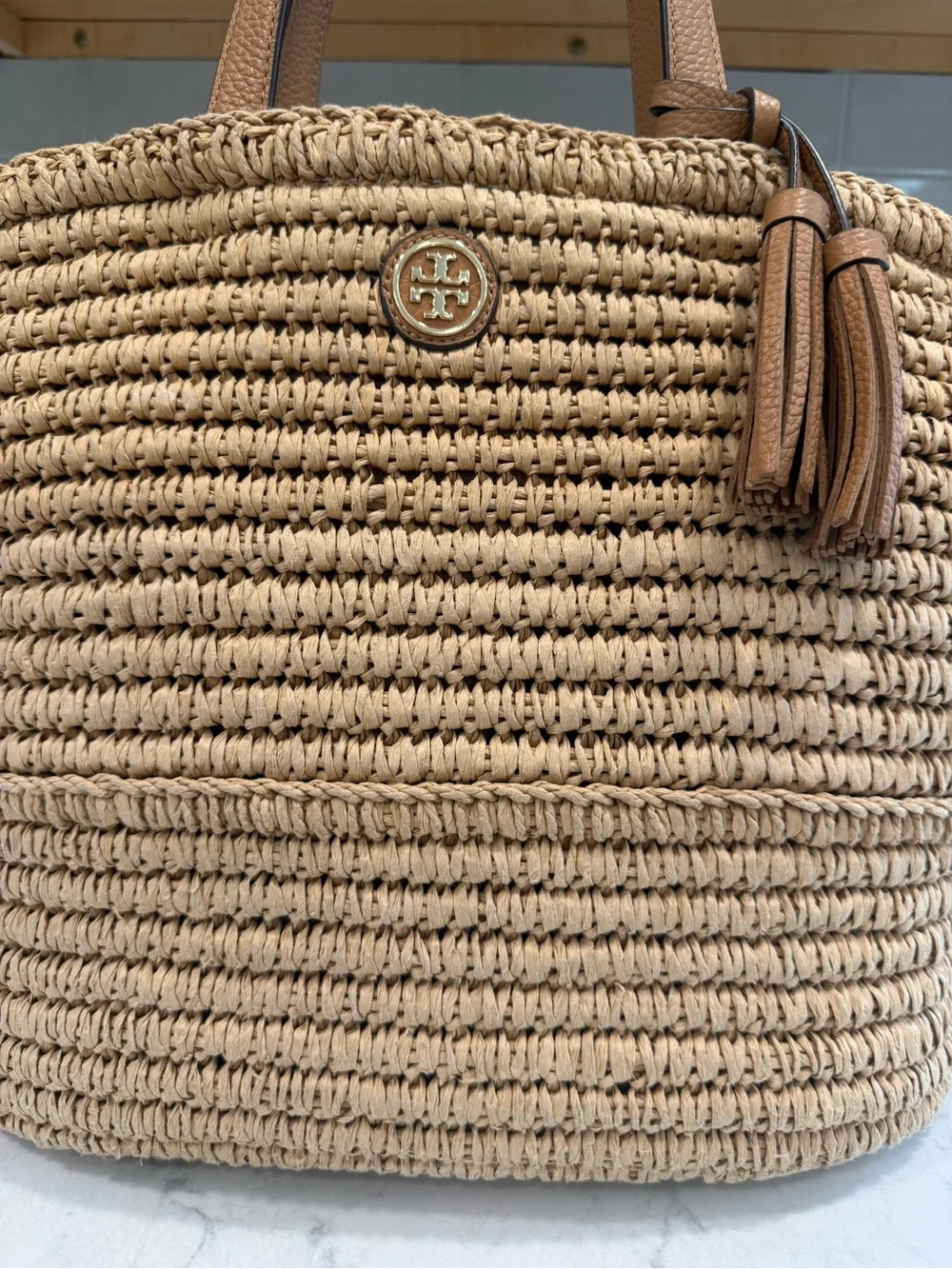Tory Burch Woven Raffia Tote bag with Leather Tassel Trim in Tan